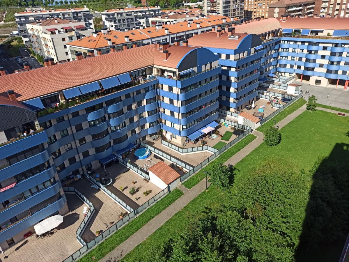 ベルメオApartamento Patxike Con Plaza De Garajeアパートメント エクステリア 写真